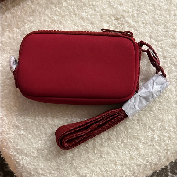 Dagne Dover Sephora Red Crossbody Logo Patch - Picture 3 of 5